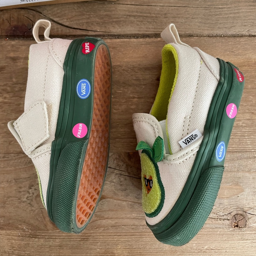 Vans: Toddler Green and Cream Avocado Slip-On Shoes - Picture 3 of 16
